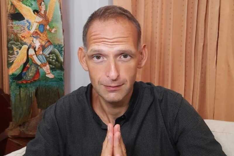 Скончался участник «Битвы экстрасенсов» Артур Микаберидзе