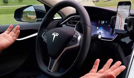 Вор в Калифорнии угнал Tesla, заряд которой составлял всего 1%