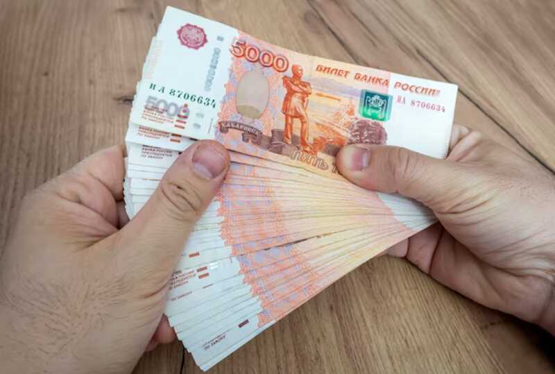 В «Москва-Сити» китаец обманул гражданина Кыргызстана на 10 миллионов рублей при сделке с криптовалютой