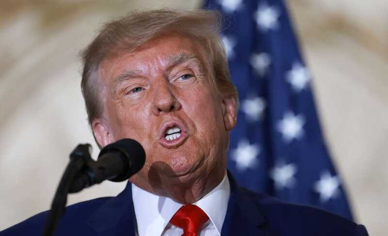 Трамп откладывает принятие решения о военной помощи Украине