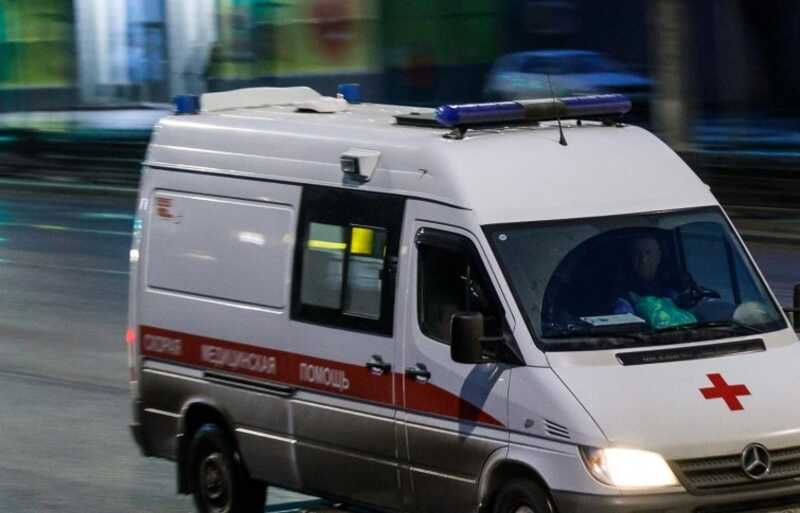 Мужчину в Хакасии доставили в больницу с серьёзными ожогами после того, как загорелся электросамокат