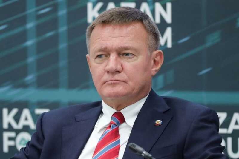 Для того чтобы свести счеты с жизнью, Роман Старовойт воспользовался пистолетом, который был предоставлен ему по приказу министра внутренних дел Колокольцева