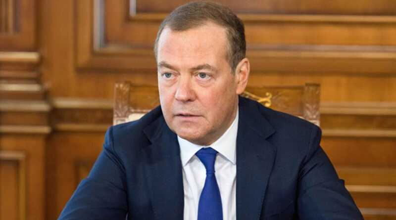 Заместитель председателя Совбеза Медведев назвал требование Трампа «театральным» и неэффективным