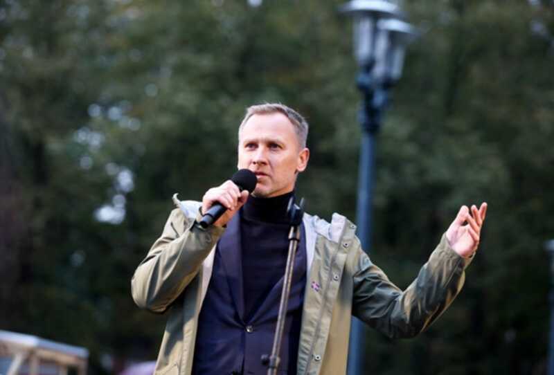 Альдис Гобземс подал заявление в прокуратуру по делу о ДТП с участием пьяного врача Гулбиса и подозрениях в сокрытии информации