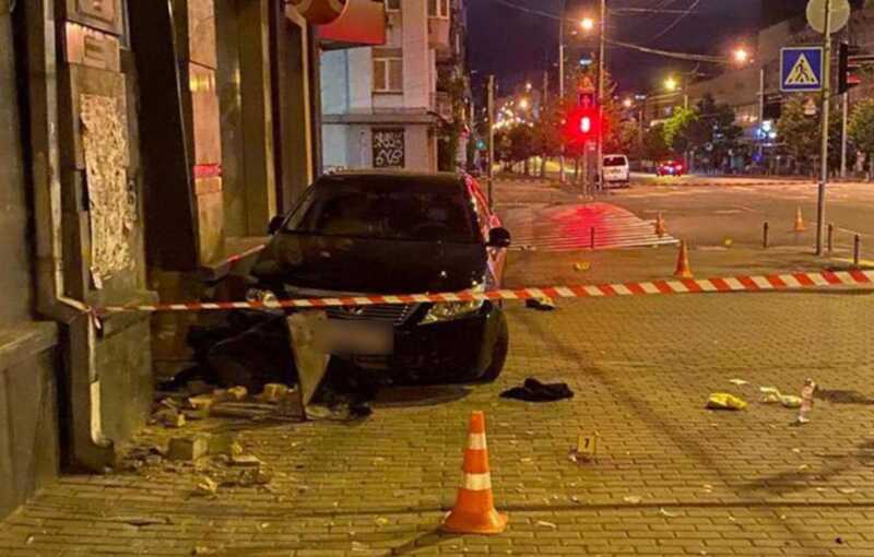 В Киеве произошла трагическая авария с участием сына юмориста Андрея Молочного