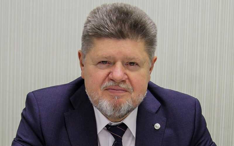 Главный нарколог России Евгений Брюн отбывал заключение, а его бизнес продолжает приносить миллиарды
