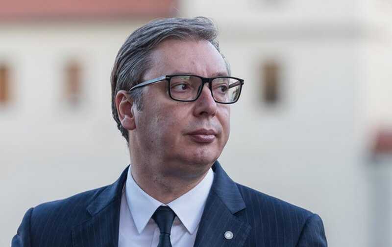 Сербский президент Вучич обвинил режиссера Кустурицу и оппозицию в попытке его смещения