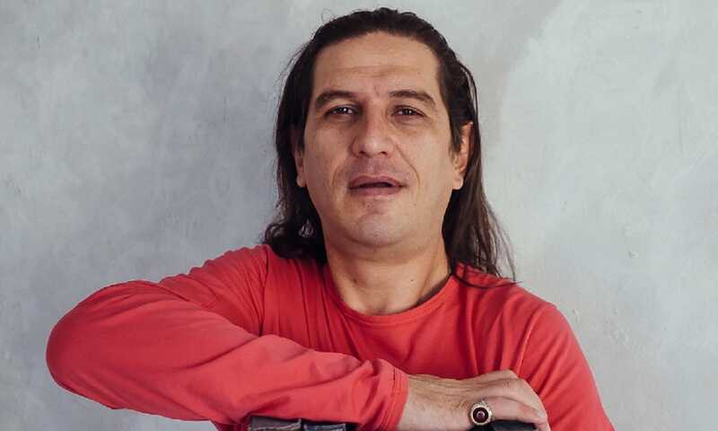 Рэпера Гио Пики обокрали на борту самолёта, когда он спал