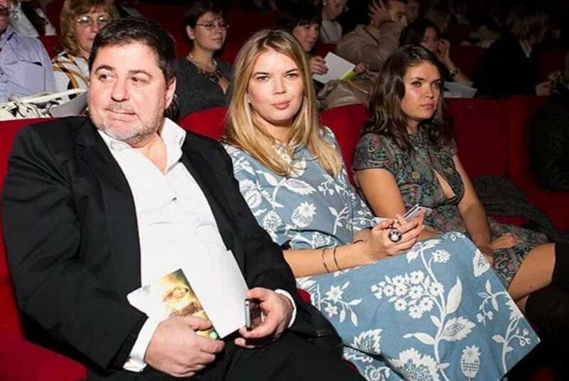 Бывшая жена Александра Цекало подала в суд с требованием взыскать алименты на детей